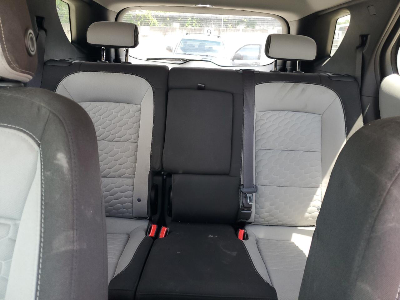 2GNAXHEV9K6300883 CHEVROLET EQUINOX 2019