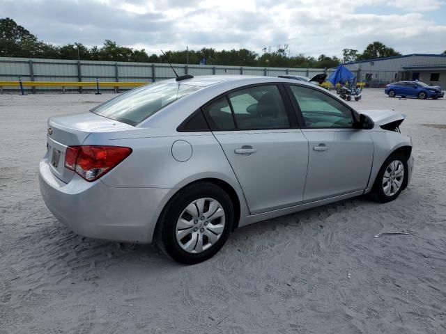Sedans CHEVROLET CRUZE 2015 Srebrny