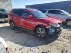 2017 Nissan Rogue Sv for Sale in Franklin, WI - Front End