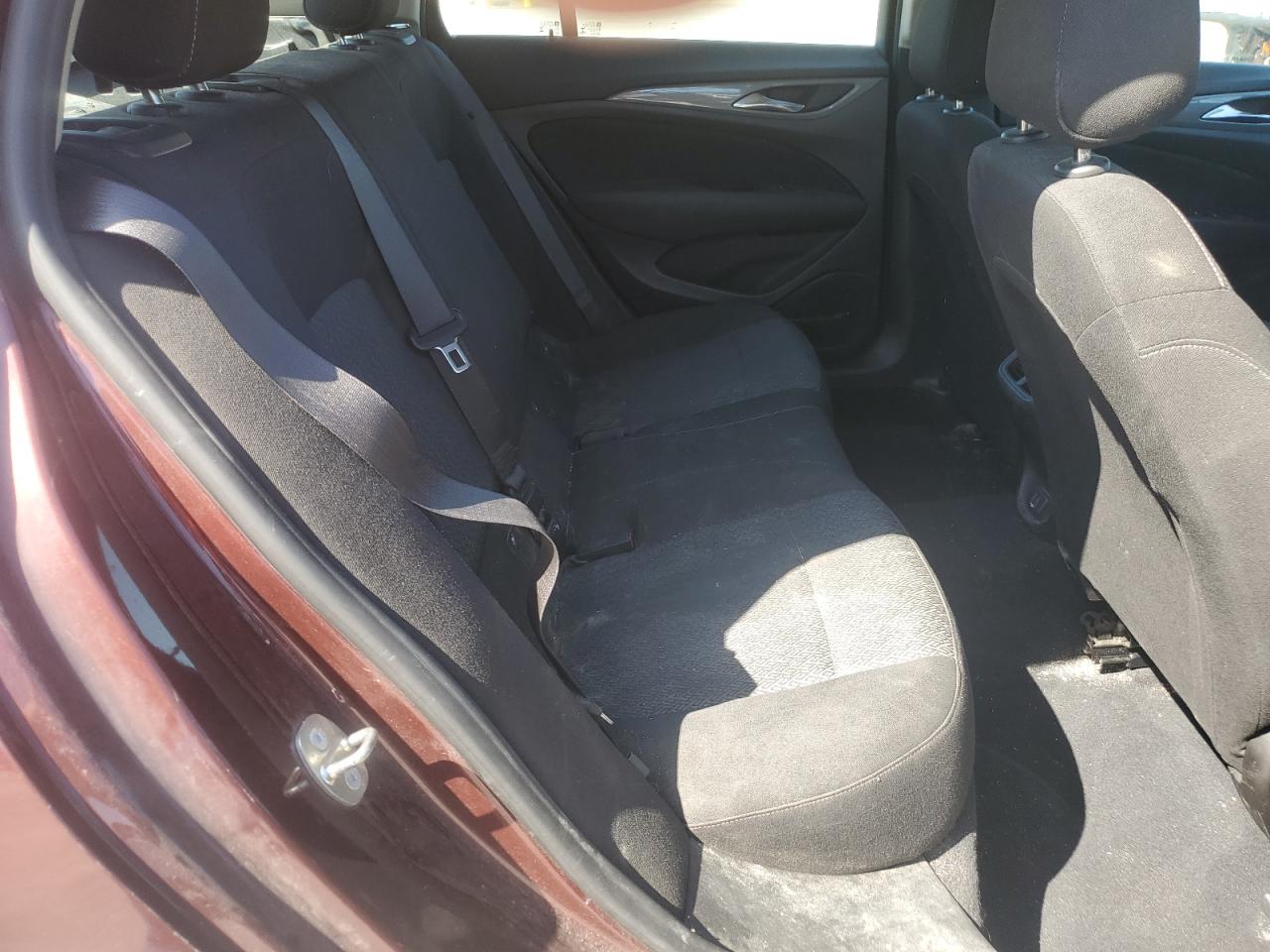 2019 Buick Regal Preferred VIN: W04GL6SX5K1004863 Lot: 53769475