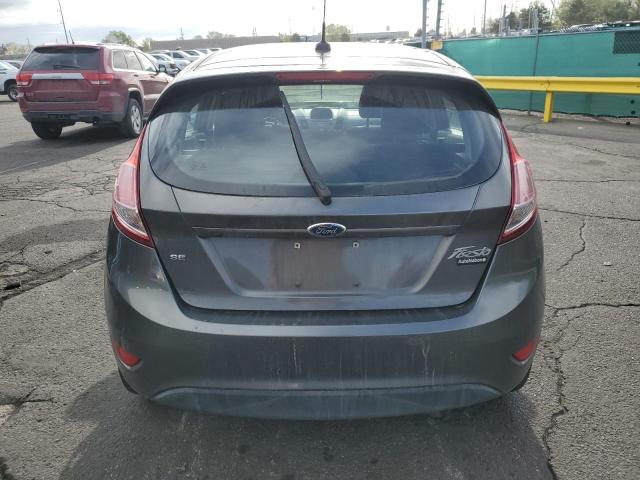 Hatchbacks FORD FIESTA 2015 Szary