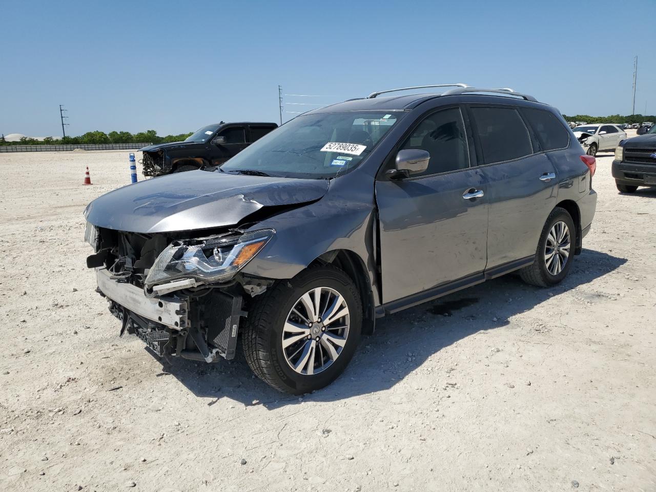 2020 Nissan Pathfinder S for Sale in New Braunfels, TX - Front End