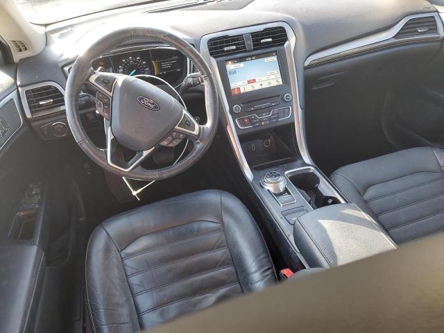 FORD FUSION 2018 Серебристый