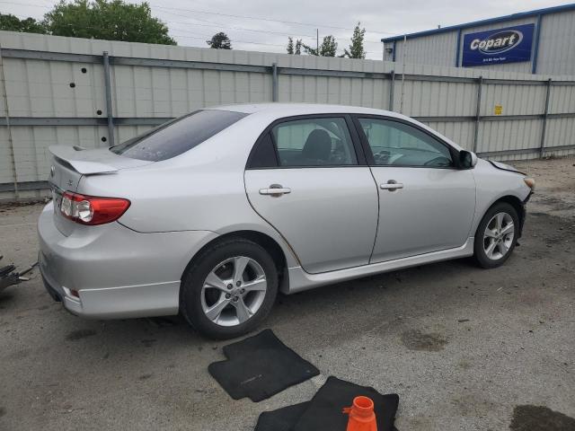  TOYOTA COROLLA 2013 Srebrny