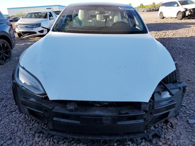  TESLA MODEL S 2018 Белы