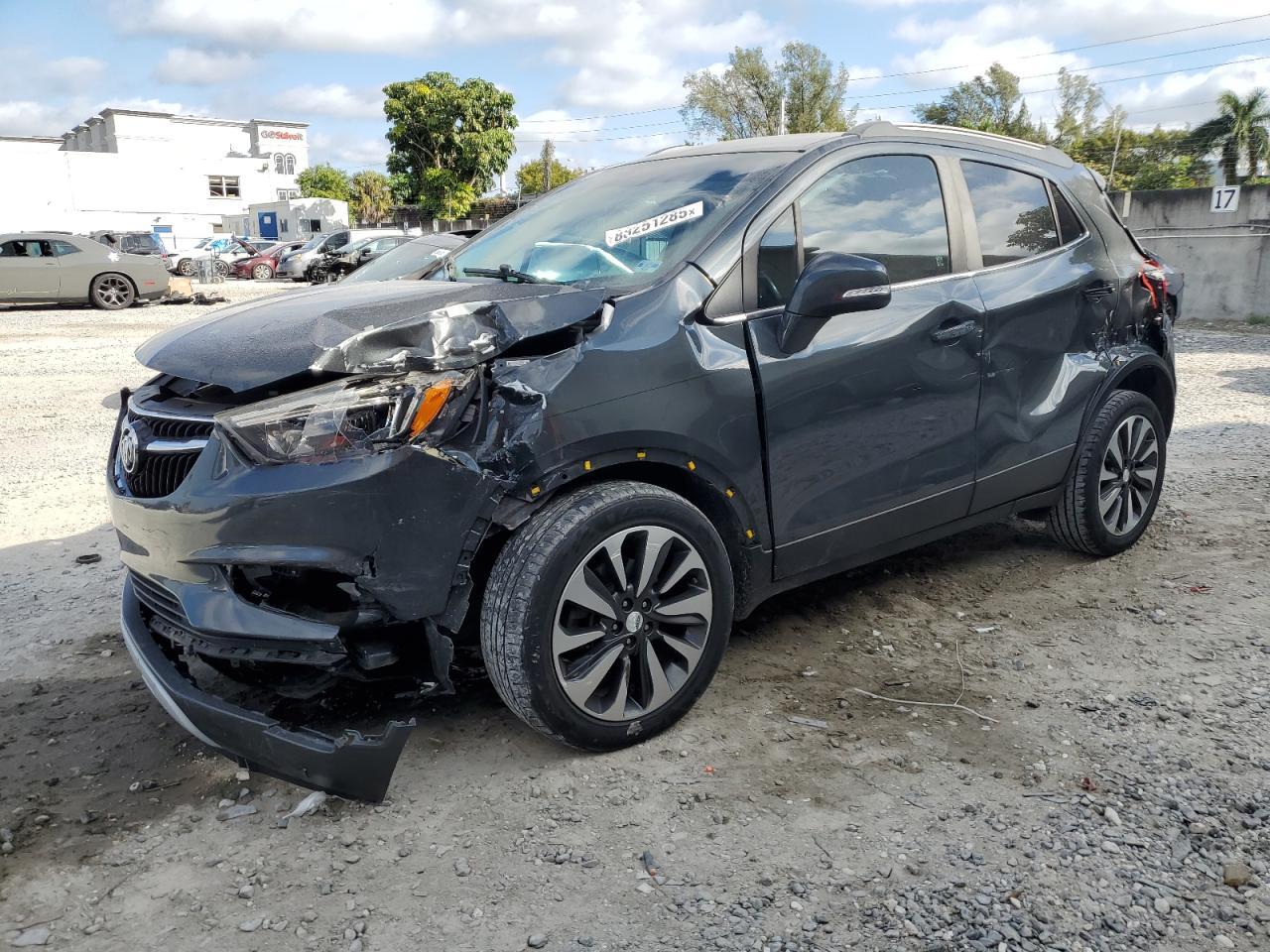 2017 Buick Encore Essence zu verkaufen in Opa Locka, FL - Front End