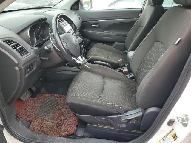  MITSUBISHI OUTLANDER 2016 Білий
