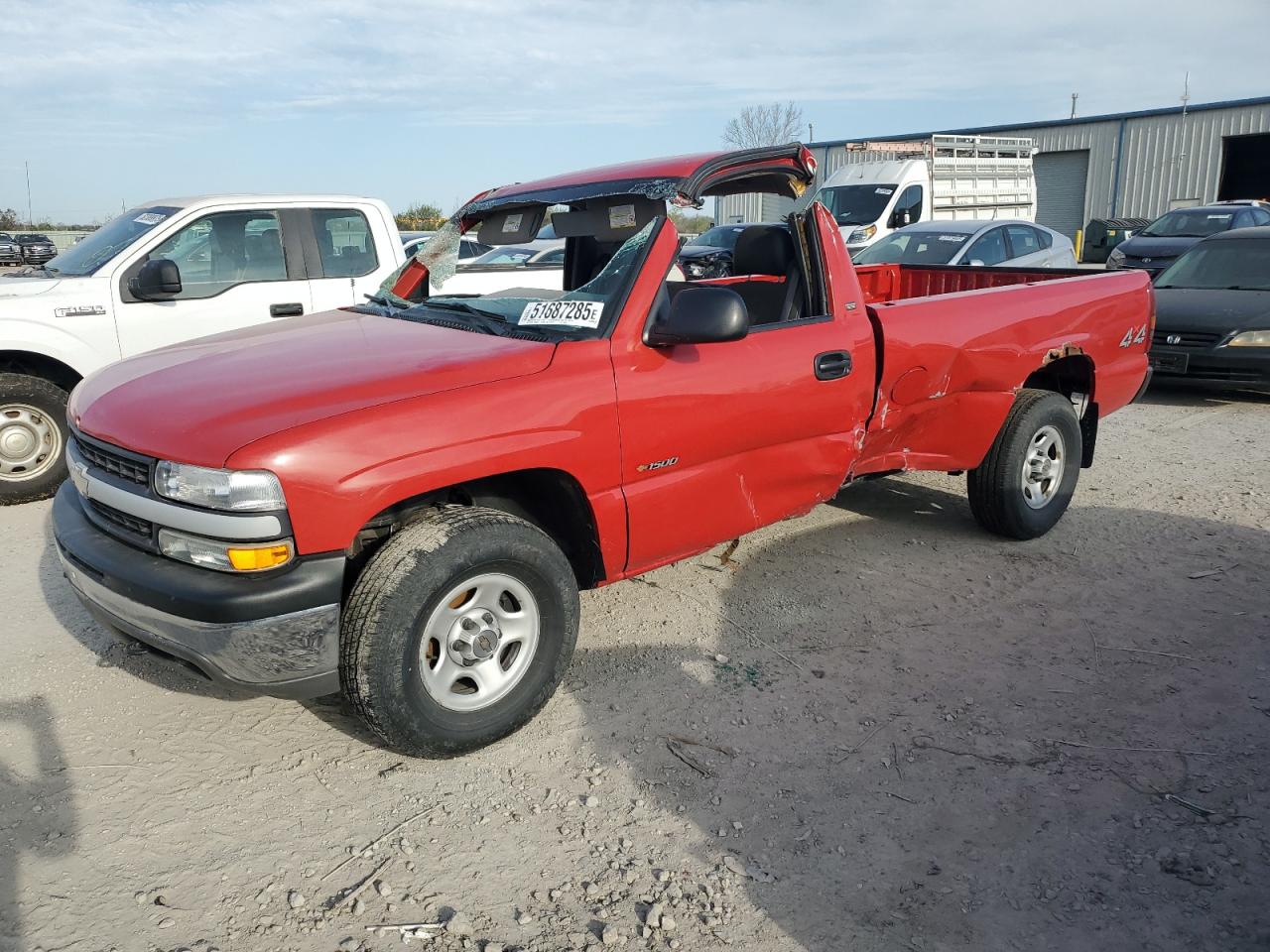 2002 Chevrolet Silverado K1500 for Sale in Kansas City, KS - Rollover