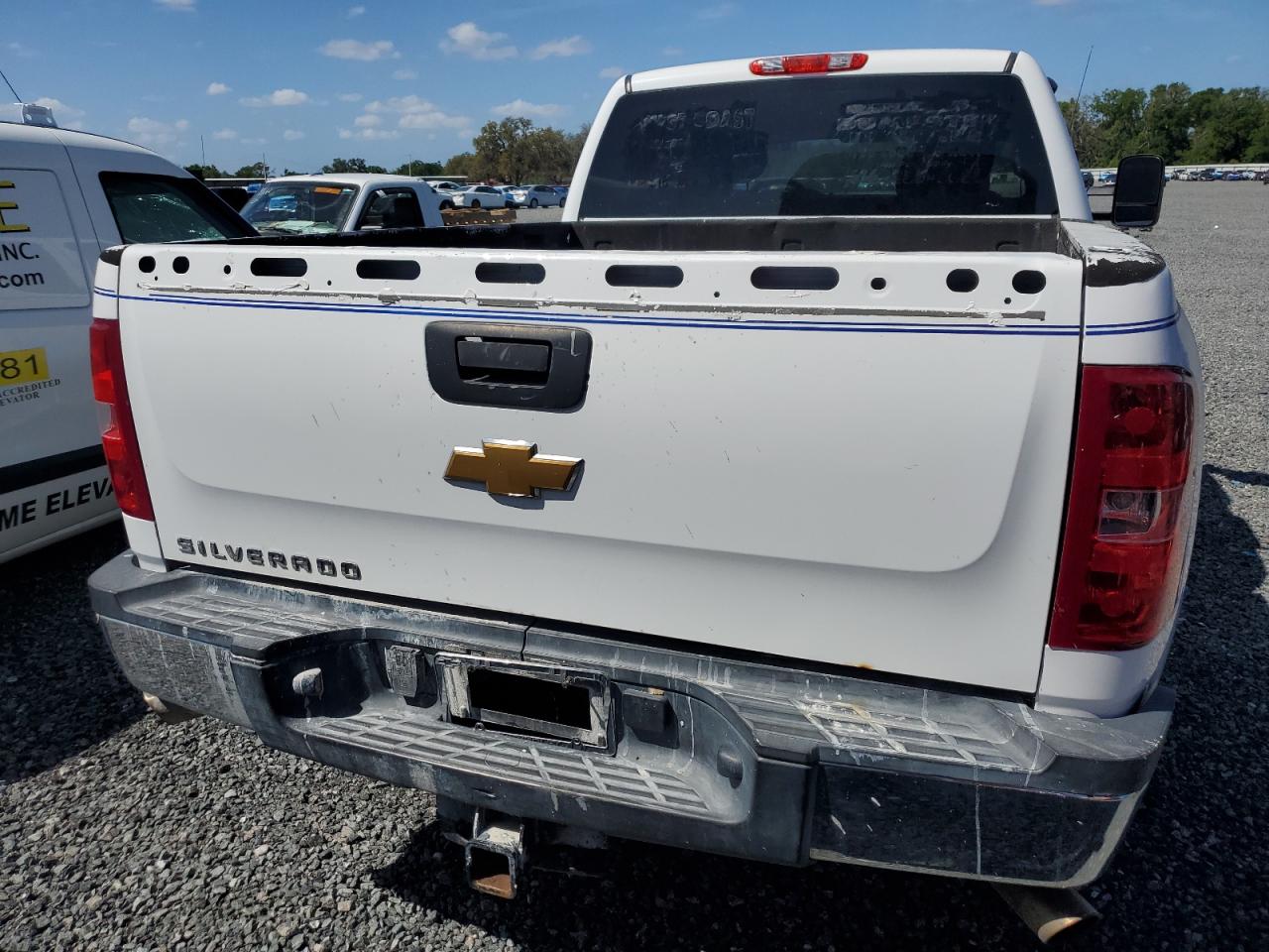 2013 Chevrolet Silverado - Image 6