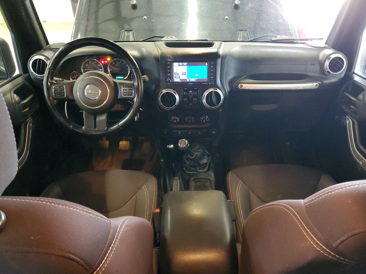 2015 Jeep Wranger VIN: 614305 Lot: 53685545