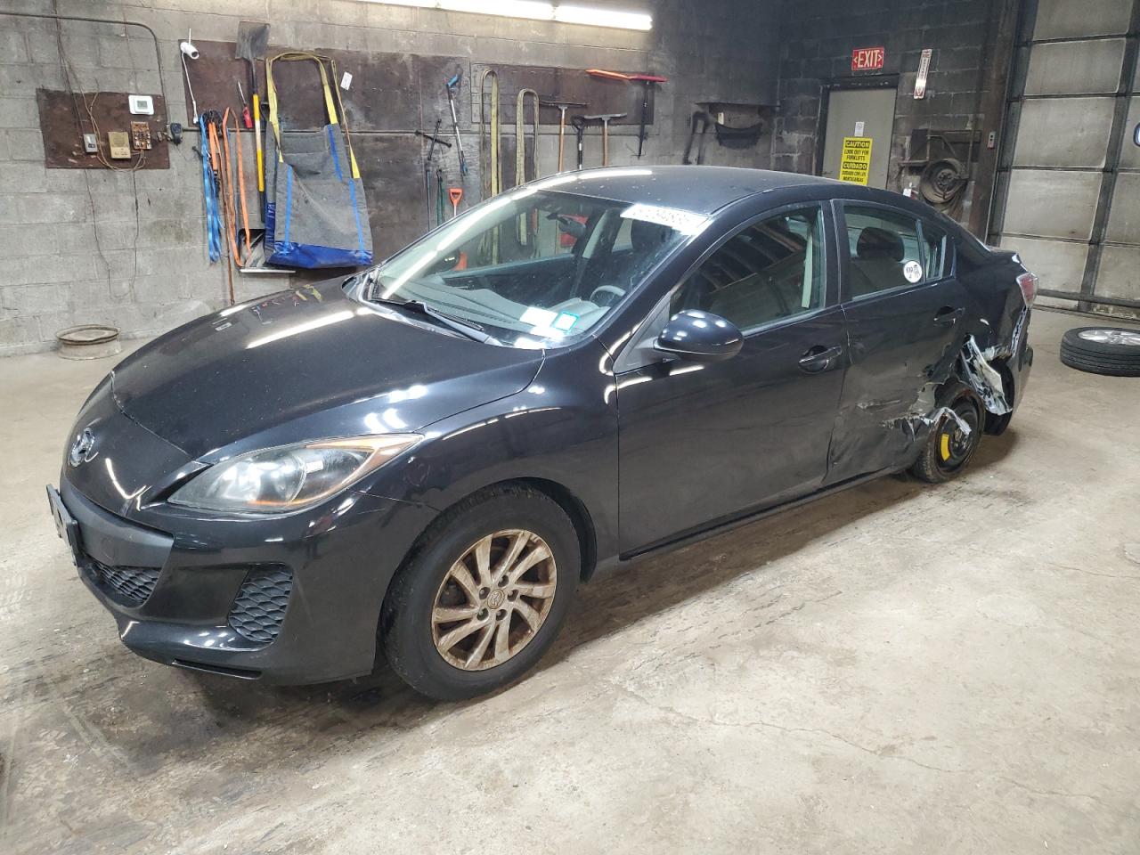 2012 Mazda 3 I na sprzedaż w Angola, NY - Side