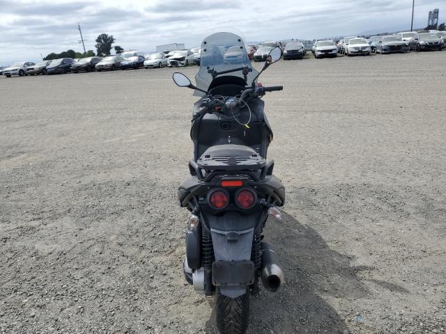 2009 PIAGGIO MP3 500