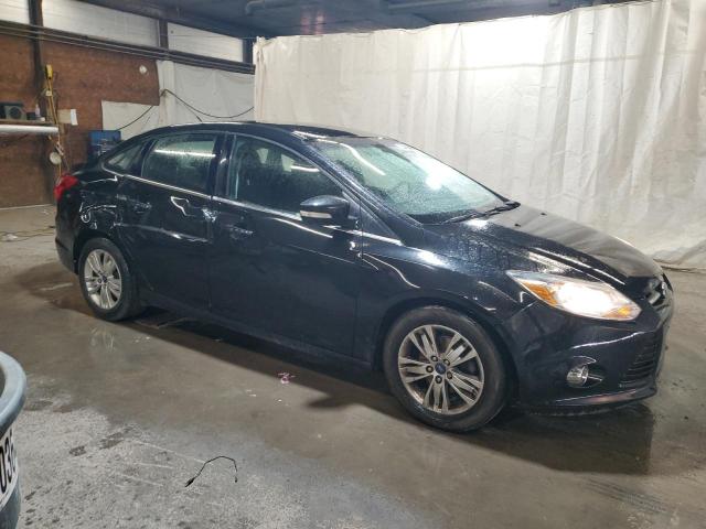  FORD FOCUS 2012 Черный