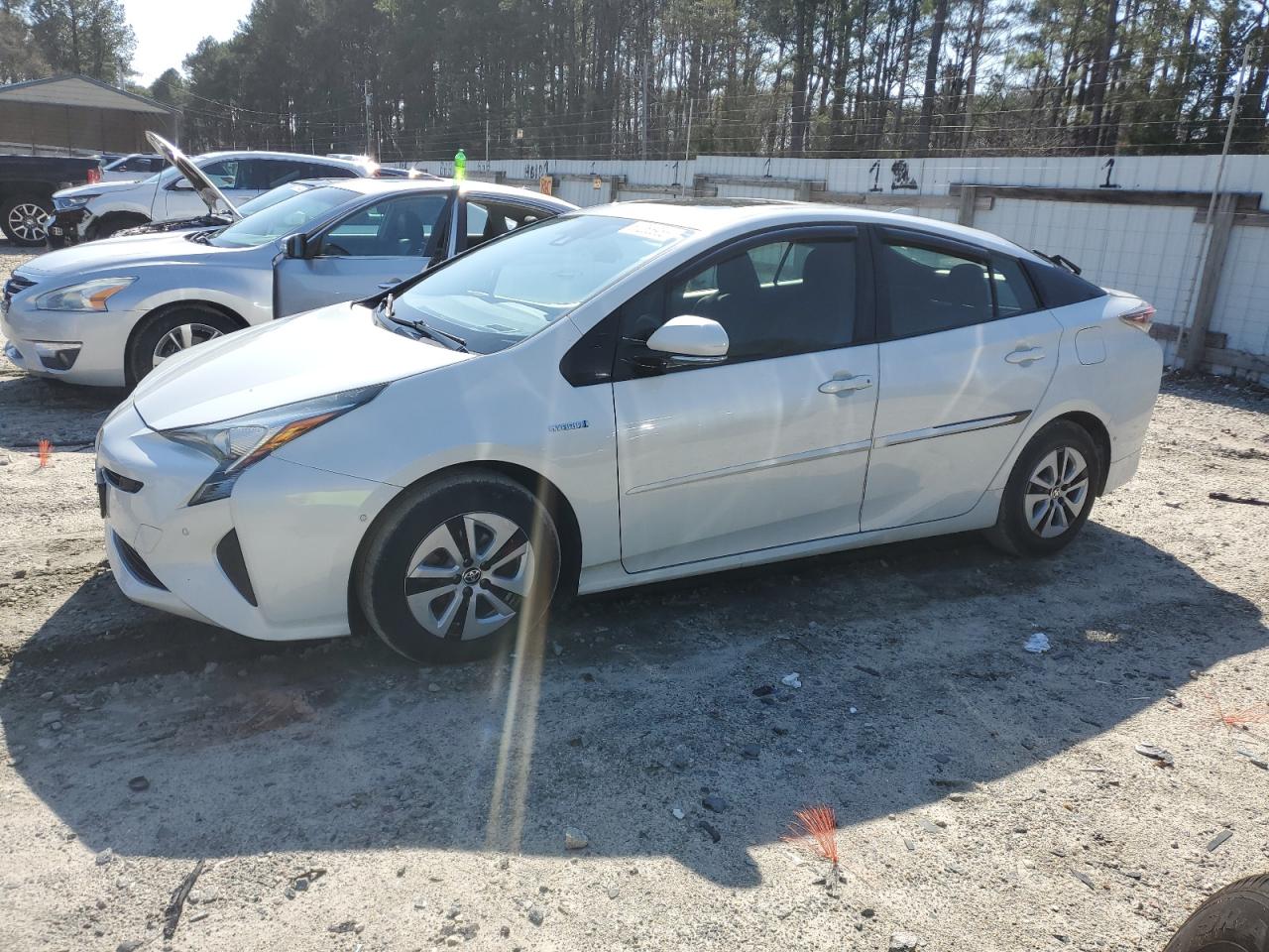 JTDKARFU6J3055928 TOYOTA PRIUS 2018