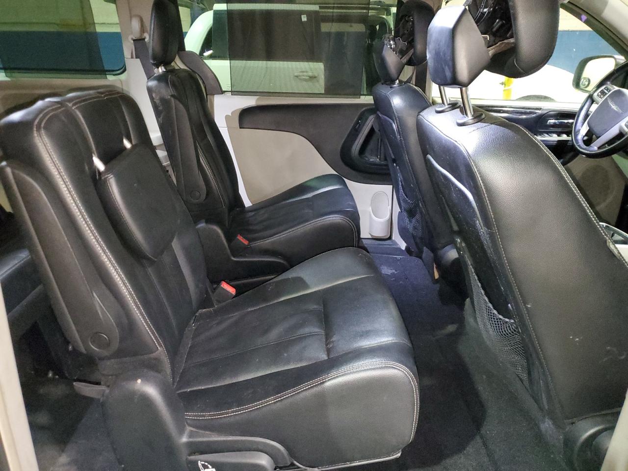 2014 Chrysler Town & Country Touring VIN: 2C4RC1BG7ER467105 Lot: 51237425