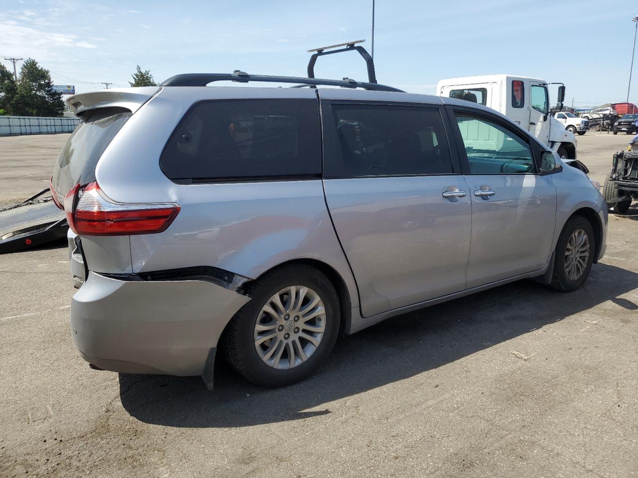 5TDYZ3DC5HS778284 TOYOTA All Models 2017