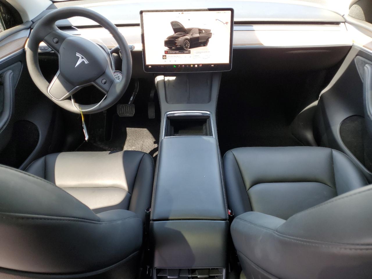 2023 Tesla Model Y VIN: 7SAYGDEE9PA073857 Lot: 52558805