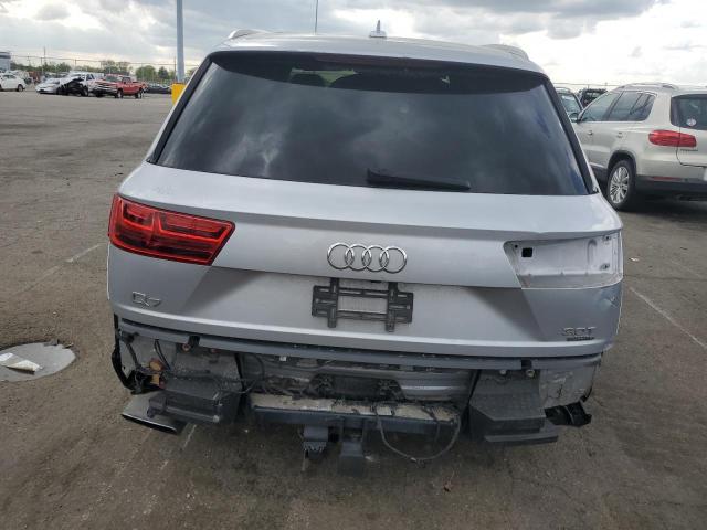  AUDI Q7 2017 Srebrny