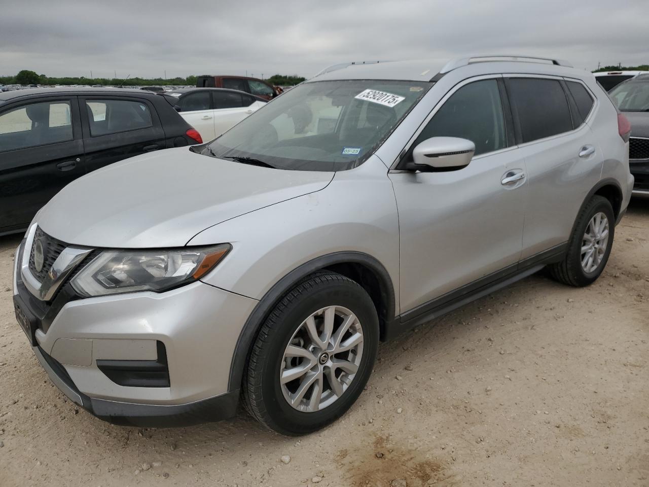 KNMAT2MT0JP592407 NISSAN ROGUE 2018