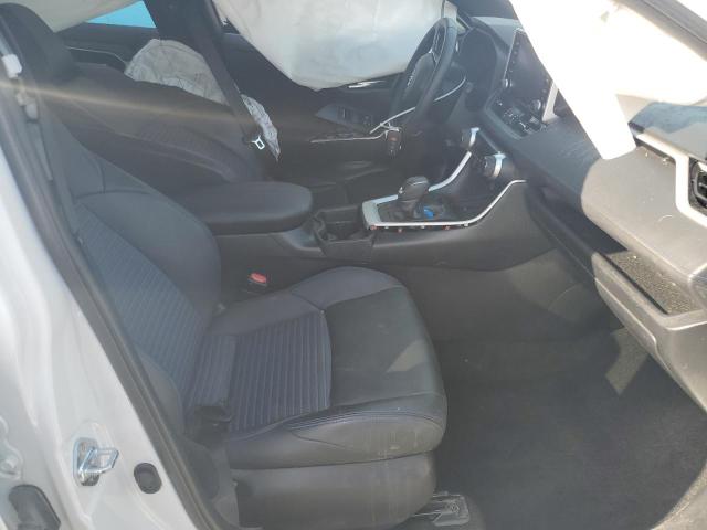  TOYOTA RAV4 2021 Biały