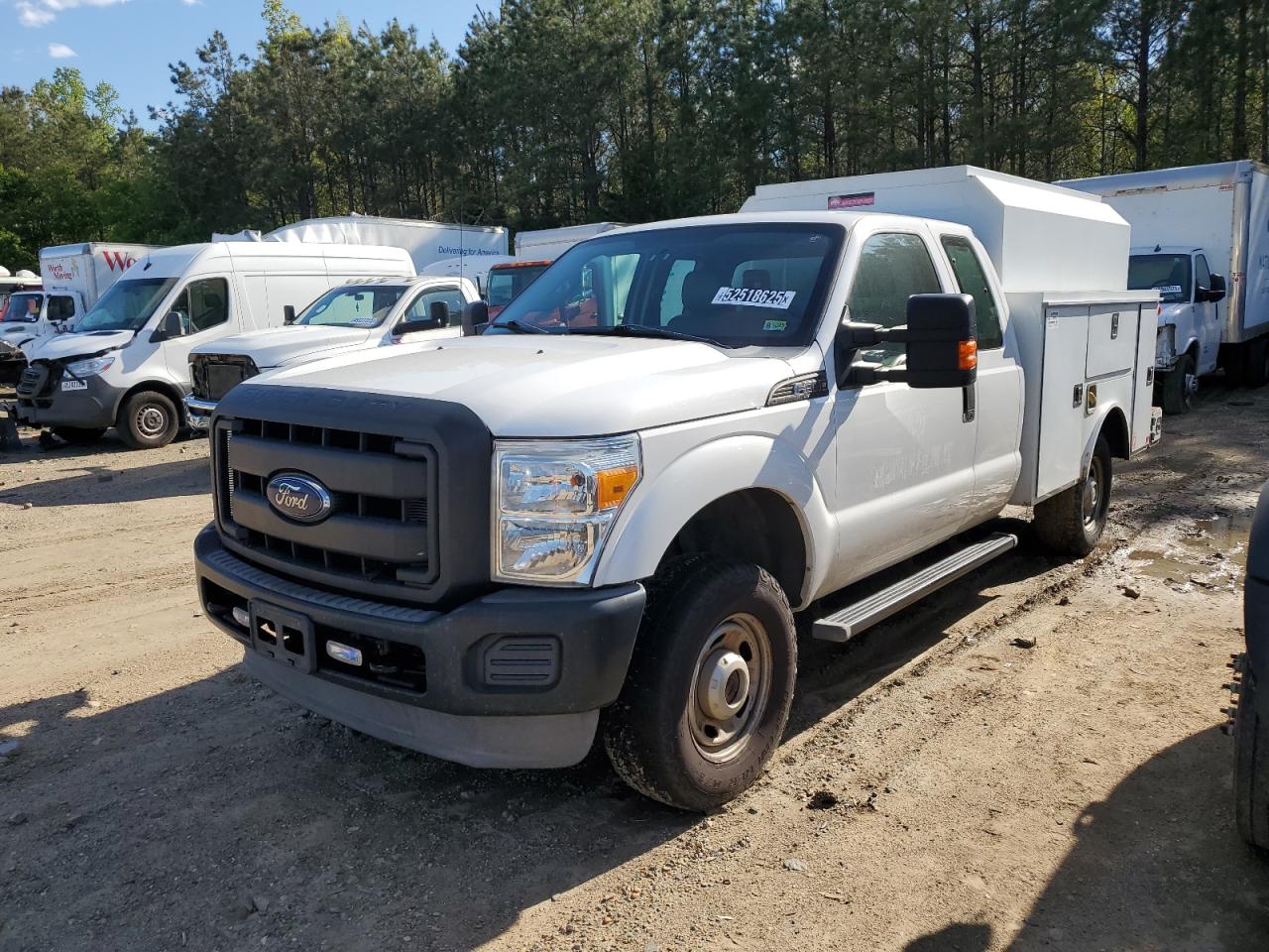 2012 Ford F350 Super Duty for Sale in Sandston, VA - Minor Dent/Scratches