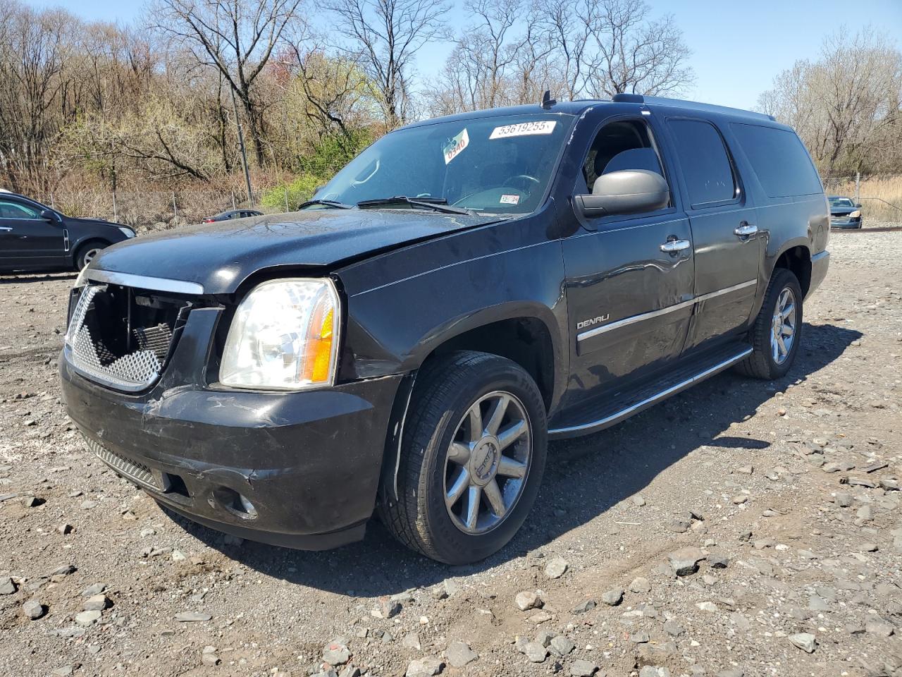 2011 Gmc Yukon Xl Denali for Sale in Marlboro, NY - Front End
