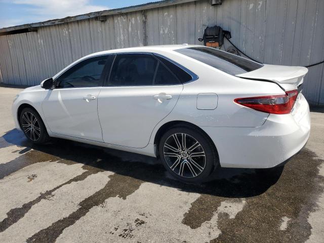  TOYOTA CAMRY 2016 White