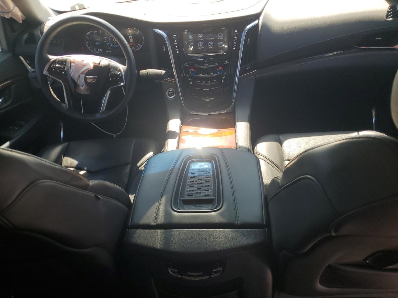 2017 Cadillac Escalade Luxury VIN: 1GYS3BKJ5HR399619 Lot: 53629975