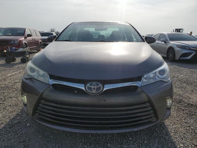 Седаны TOYOTA CAMRY 2015 Серый