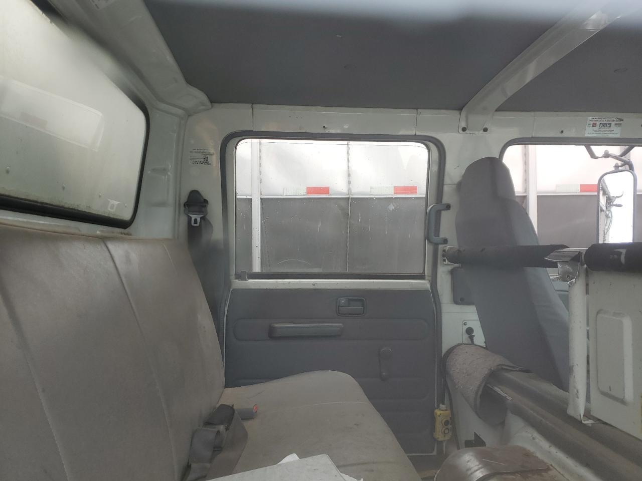 2007 Isuzu Nqr VIN: 0LD0T48307805 Lot: 55523005