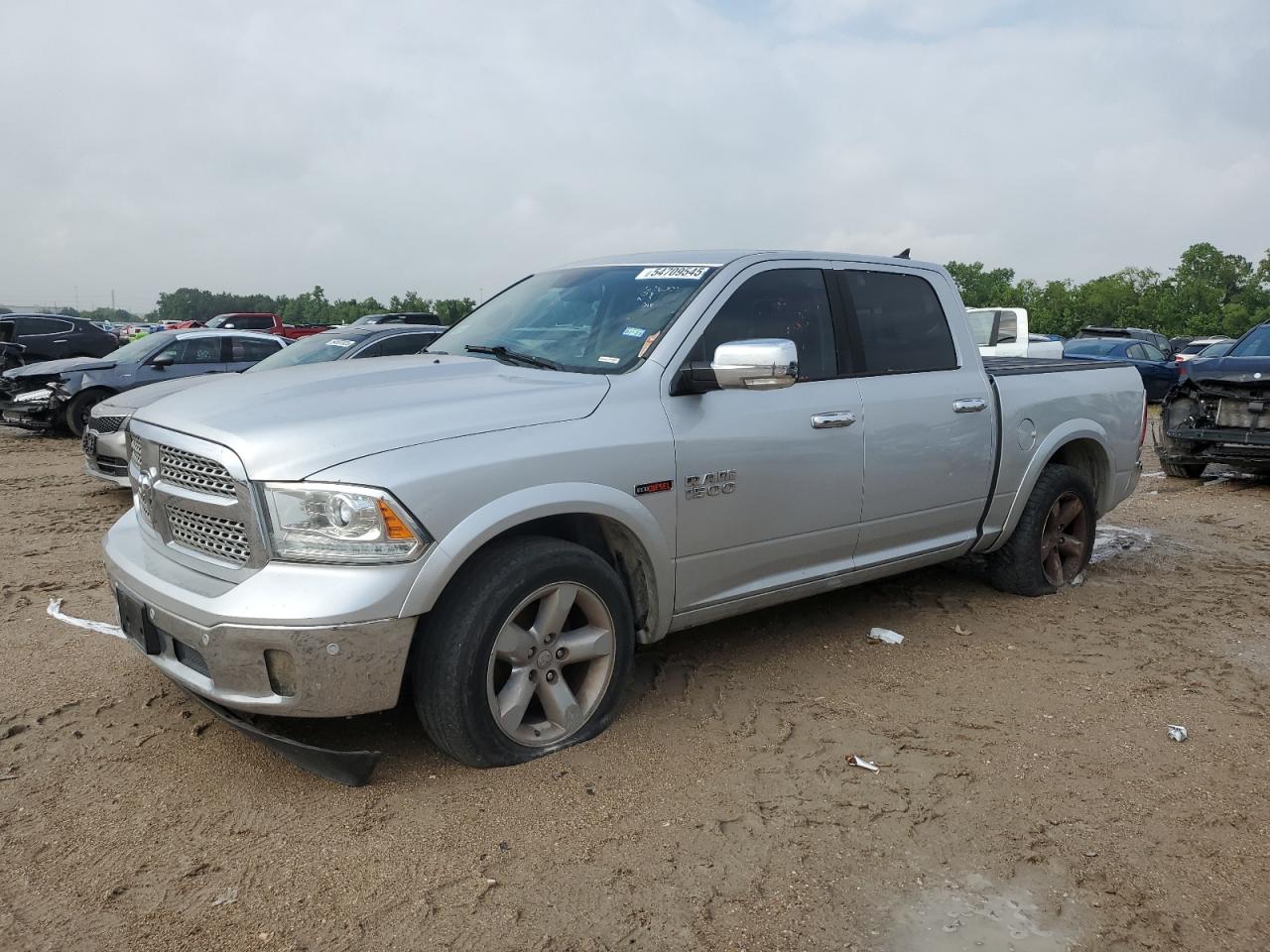 Houston, TX에서 판매 중인 2015 Ram 1500 Laramie - Minor Dent/Scratches