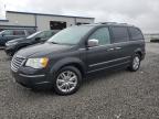 2010 Chrysler Town & Country Limited იყიდება Earlington-ში, KY - Hail