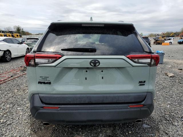  TOYOTA RAV4 2021 Зеленый