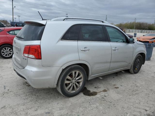  KIA SORENTO 2012 Silver