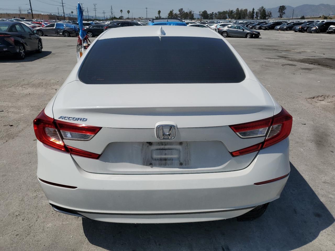 1HGCV1F19JA246434 HONDA ACCORD 2018