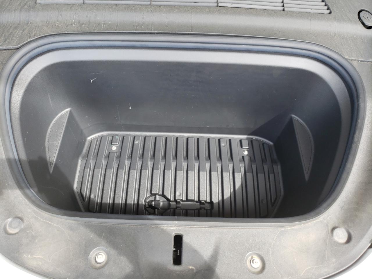 2022 Tesla Model Y VIN: 7SAYGAEE9NF384400 Lot: 51961545