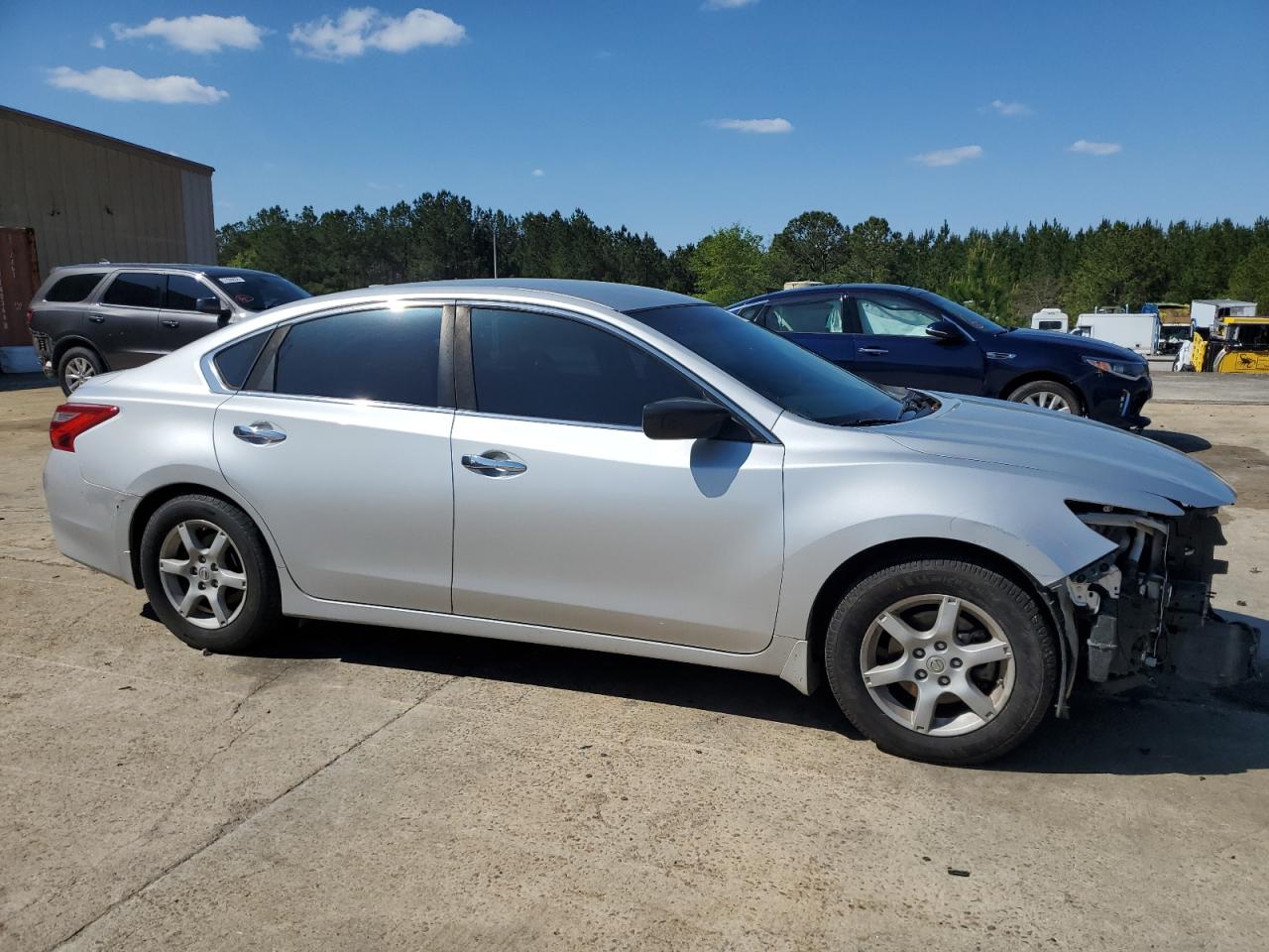 1N4AL3AP4GC203318 NISSAN ALTIMA 2016