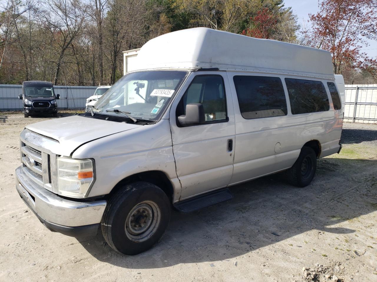 2011 Ford Econoline E350 Super Duty Wagon na sprzedaż w North Billerica, MA - Front End