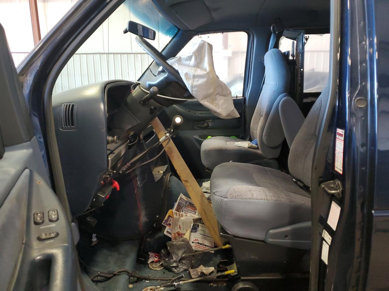 1992 Ford Econoline E150 Van VIN: 1FTEE14H9NHB45849 Lot: 52541165