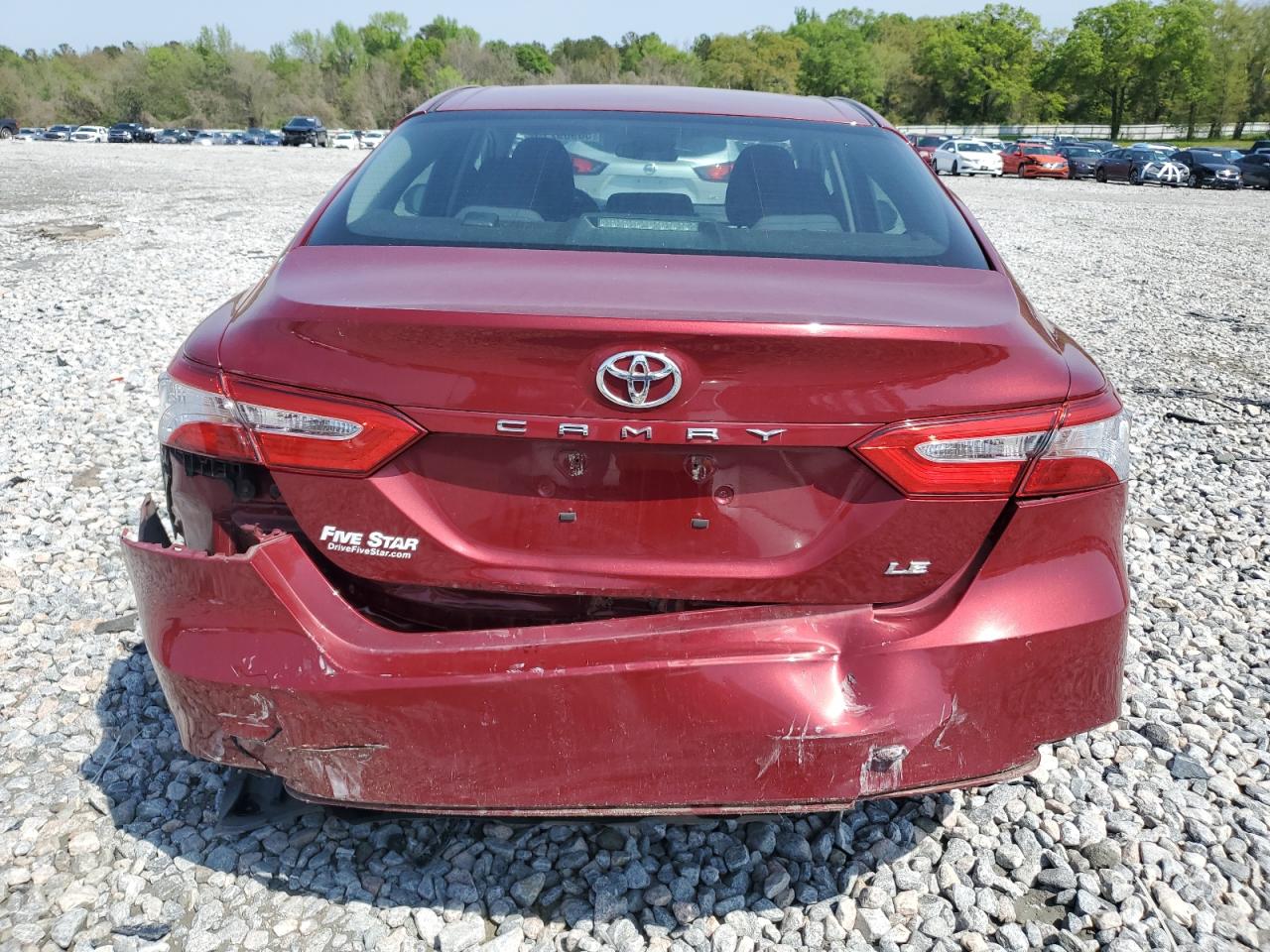 4T1B11HK5JU631351 TOYOTA CAMRY 2018
