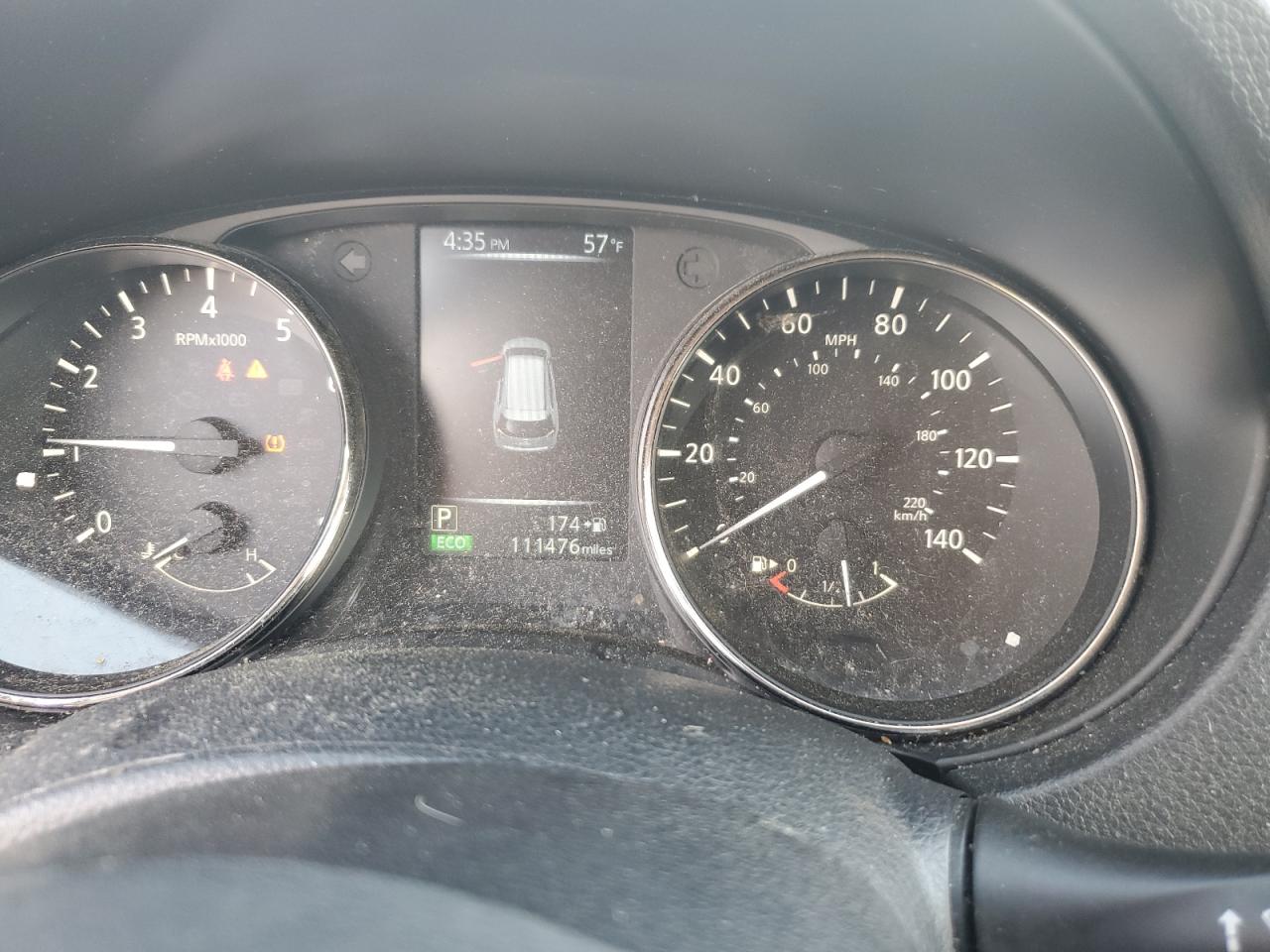 KNMAT2MT1HP518682 NISSAN ROGUE 2017