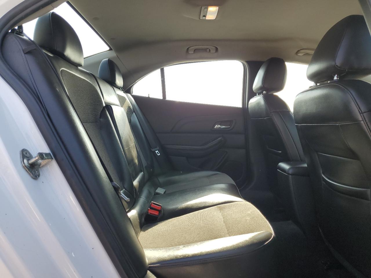 1G11C5SA9GF122113 CHEVROLET MALIBU 2016