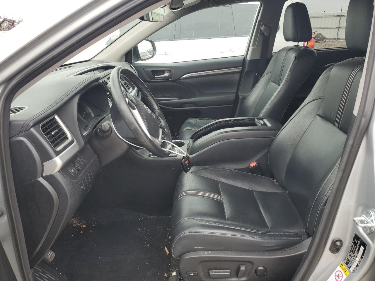5TDJZRFH0JS849992 TOYOTA HIGHLANDER 2018