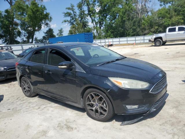 Sedans FORD FOCUS 2015 Czarny