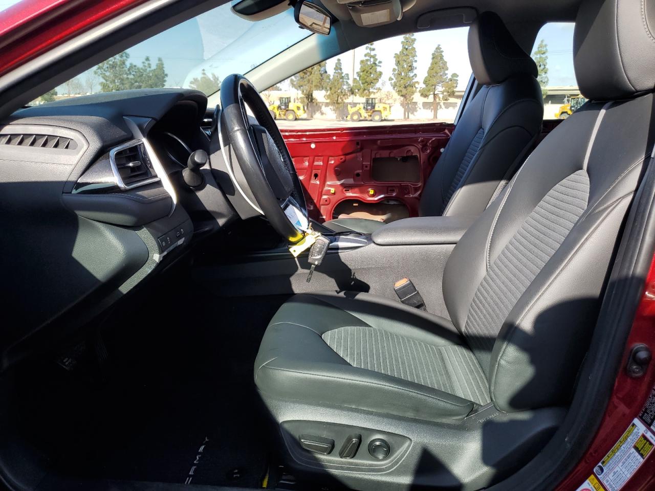4T1B11HK2JU573716 TOYOTA CAMRY 2018