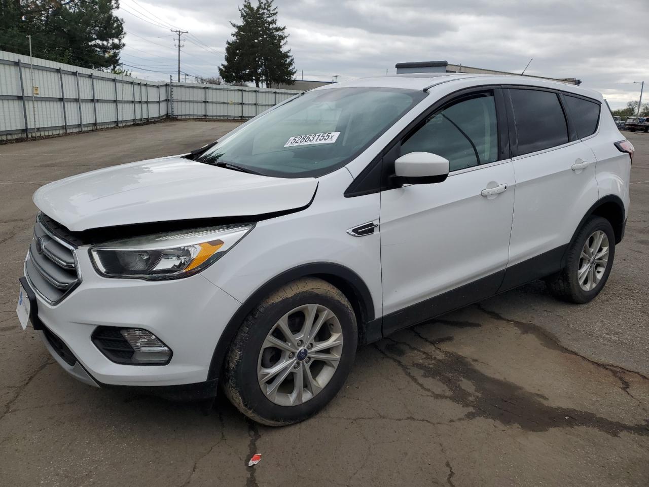 1FMCU0GD5HUD17332 FORD ESCAPE 2017