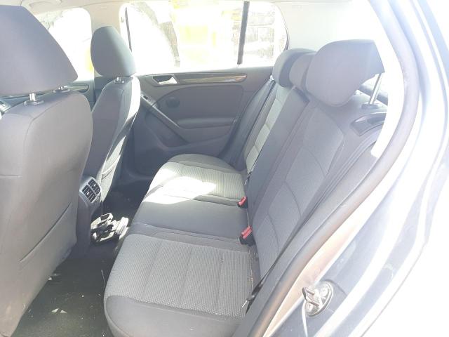 2011 VOLKSWAGEN GOLF MATCH
