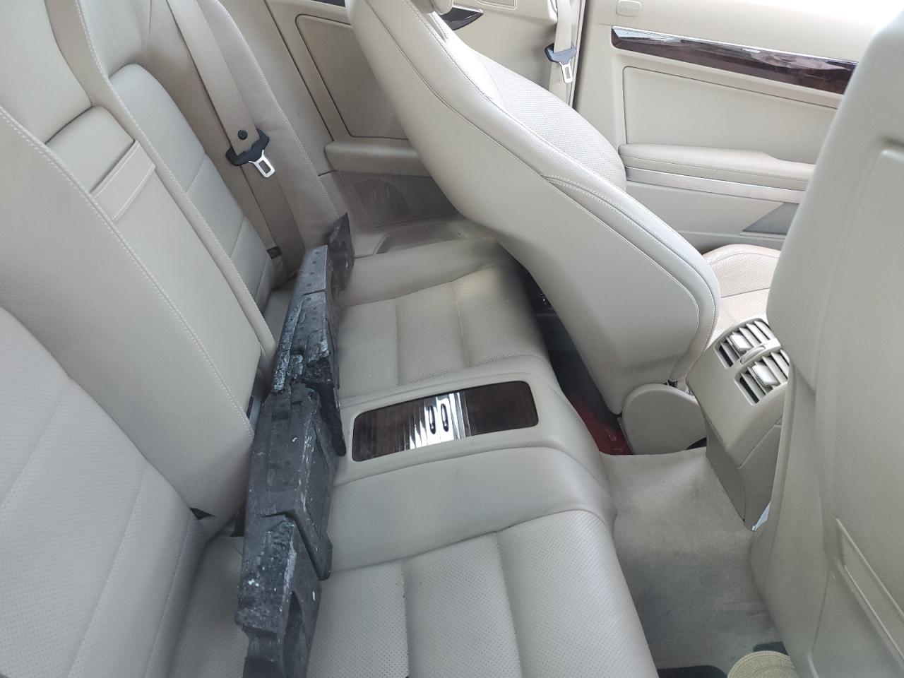 2011 Mercedes-Benz E 350 VIN: WDDKK5GFXBF055815 Lot: 54975025