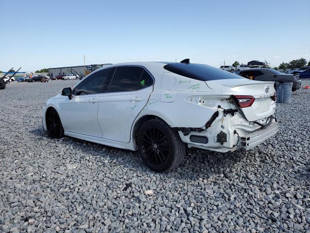  TOYOTA CAMRY 2021 Белый