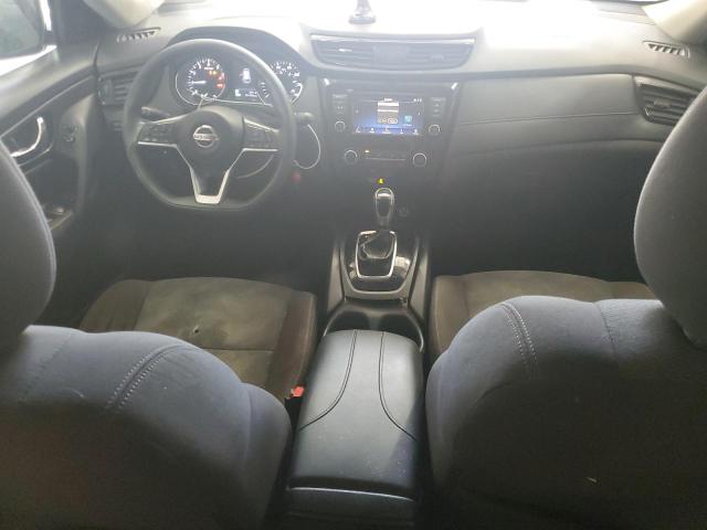  NISSAN ROGUE 2018 Srebrny